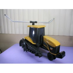 Caterpillar CAT challenger ag tractor traveling lawn sprinkler Cast Iron NELSON