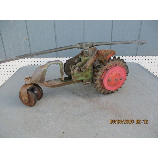 Vintage Cast Iron National Walking Lawn Sprinkler Tractor Model A5 Working Cond